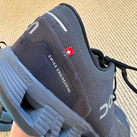 Men’s On Cloud X3 sneakers - Picture 9 of 12